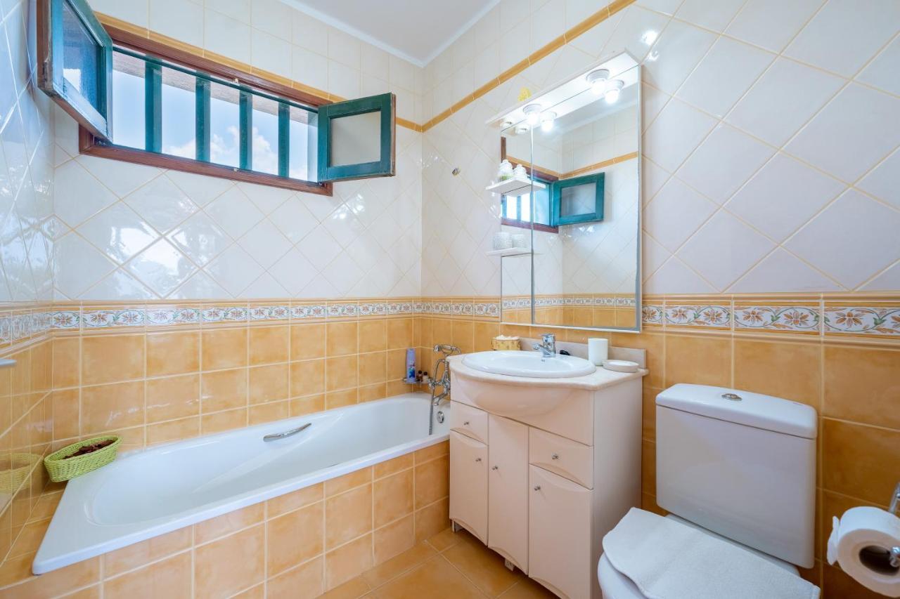 Villa Milan Puerto del Carmen  Exteriör bild
